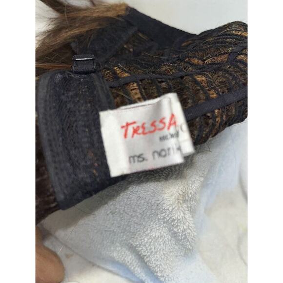 ARIA Wig by TRESSALLURE, Cherry wood Oil Basic Cool Comfort Cap Chic & Sassy 9 - Picture 2 of 14